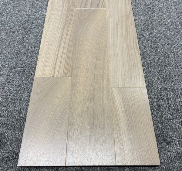 Инженерная доска Стародуб Дуб Ангарский