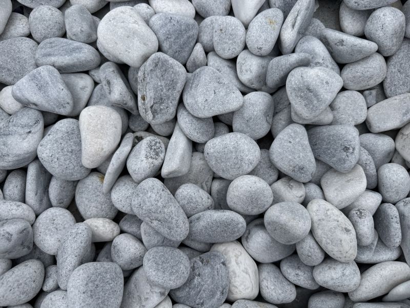 Серо-голубой мрамор галтованный 20-40 мм