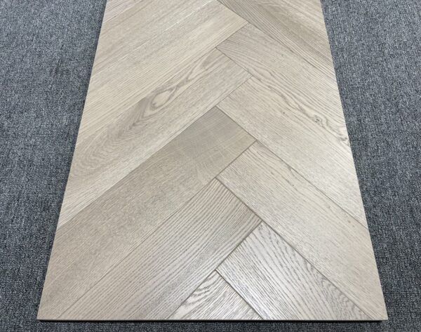 Инженерная доска Стародуб Дуб Рускеала