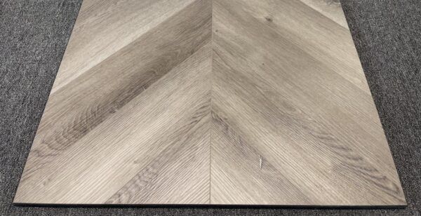 LVT плитка  Дуб Исида Chevron