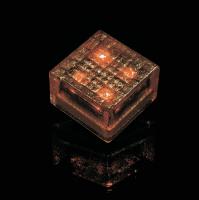 Светодиодная брусчатка на солнечных батареях Aqua Brand, Янтарь 98x98x60