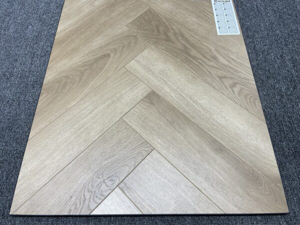 Ламинат Дуб Эльзас LF106-02