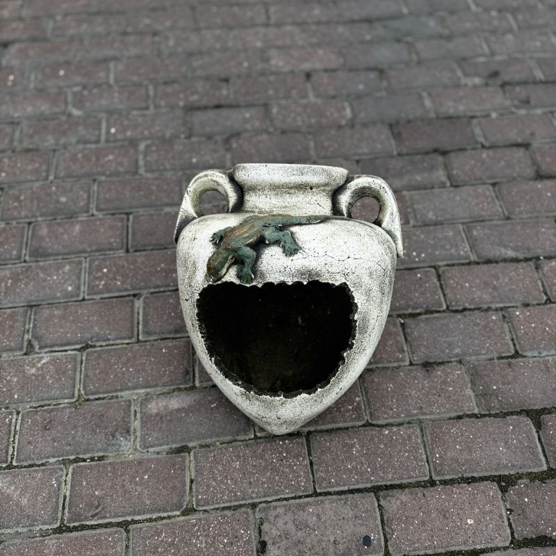 Амфора Арабская с ящерицей