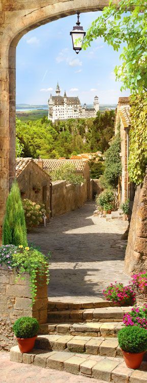 Фреска Вид из арки на улочку и замок