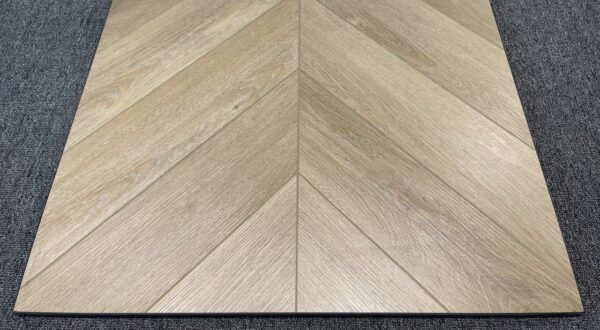 LVT плитка  Дуб Grazioso Chevron