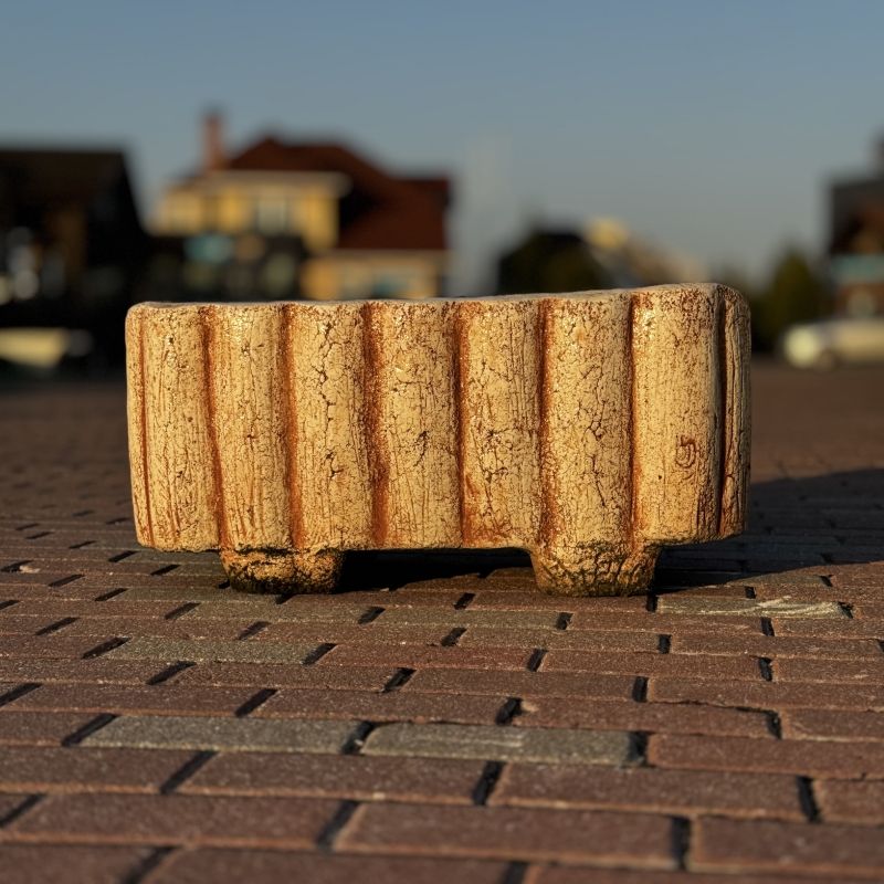 "Бревенчатое" кашпо