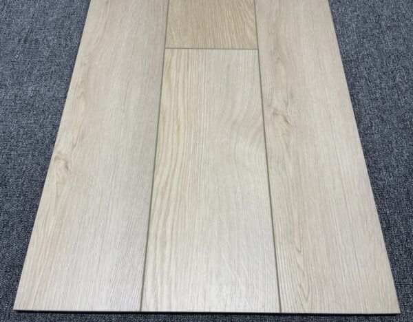 SPC ламинат Primavera Discovery Памир