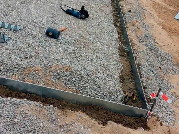 Металлический бордюр 1200*90*70*1,5 компл.