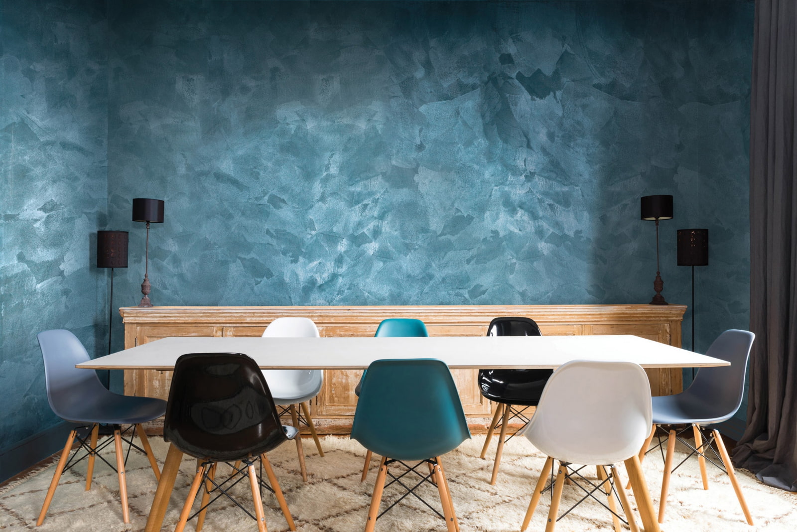 Декоративная штукатурка в интерьере