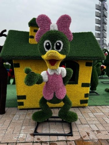 Топиар фигура "Поночка"