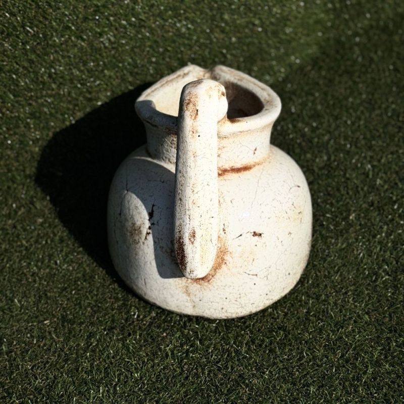 Кувшин садовый