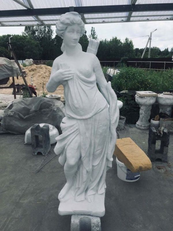 Скульптура "Лучница" 119