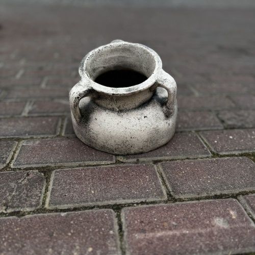 Амфора садовая