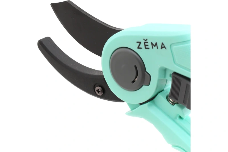 Профессиональный садовый секатор Zema ZM 2004