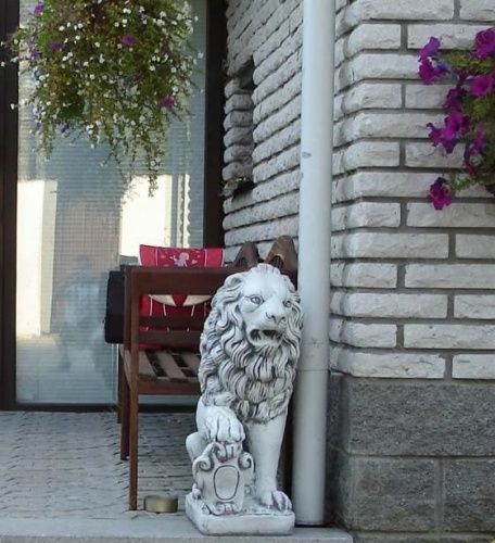 Скульптура Лев 103