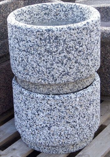 Вазон бетонный уличный Степ (фактура шахматка)