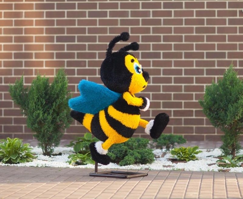 Топиар фигура Пчелка Жужа