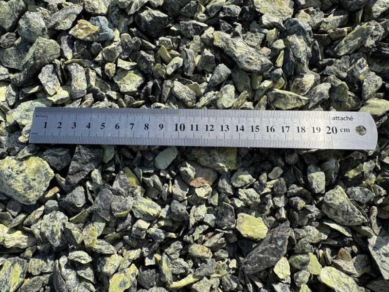 Крошка змеевик 10-20