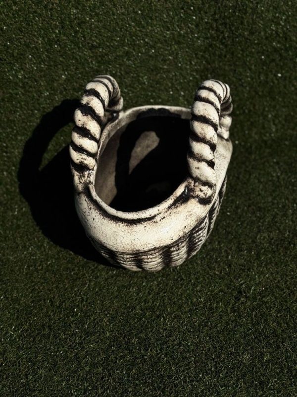 корзина с двумя ручками