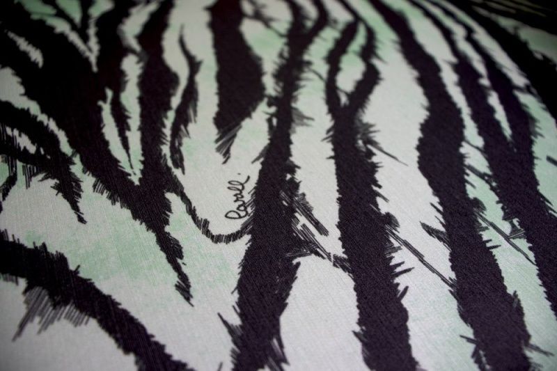 Виниловые фотообои Roberto Cavalli 8 RC19126